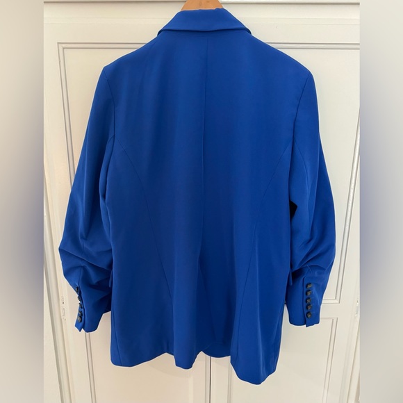 Rachel Zoe Suit Set with Notched Lapel and Ruched Sleeves in Cobalt - Picture 3 of 10